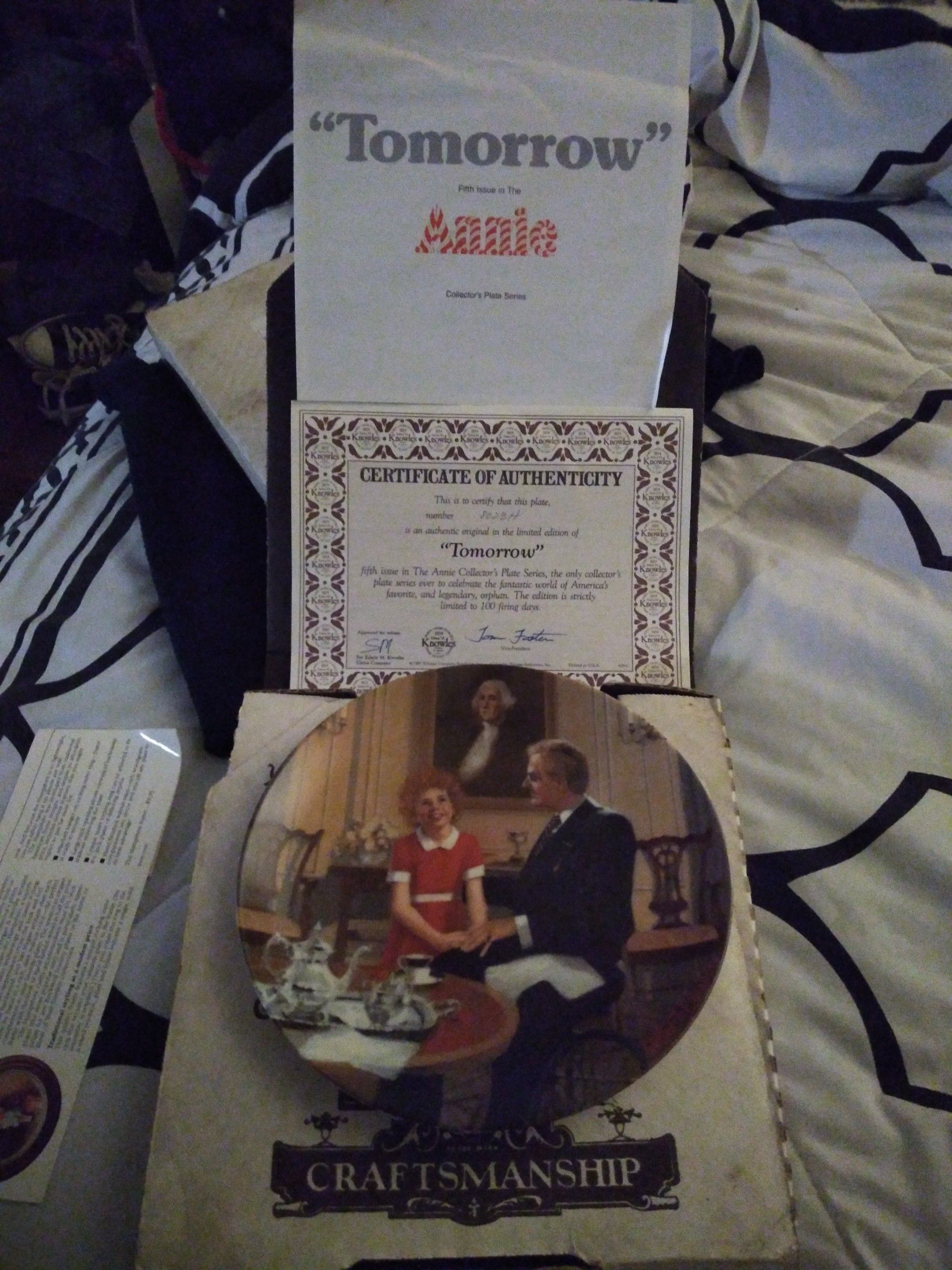 Annie collection plates
