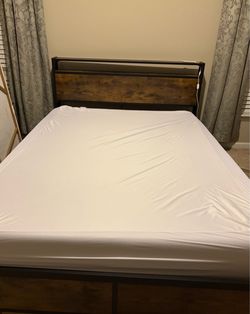 Queen  Size Industrial Bed Frame with LED Headboard & Memory Foam Mattress