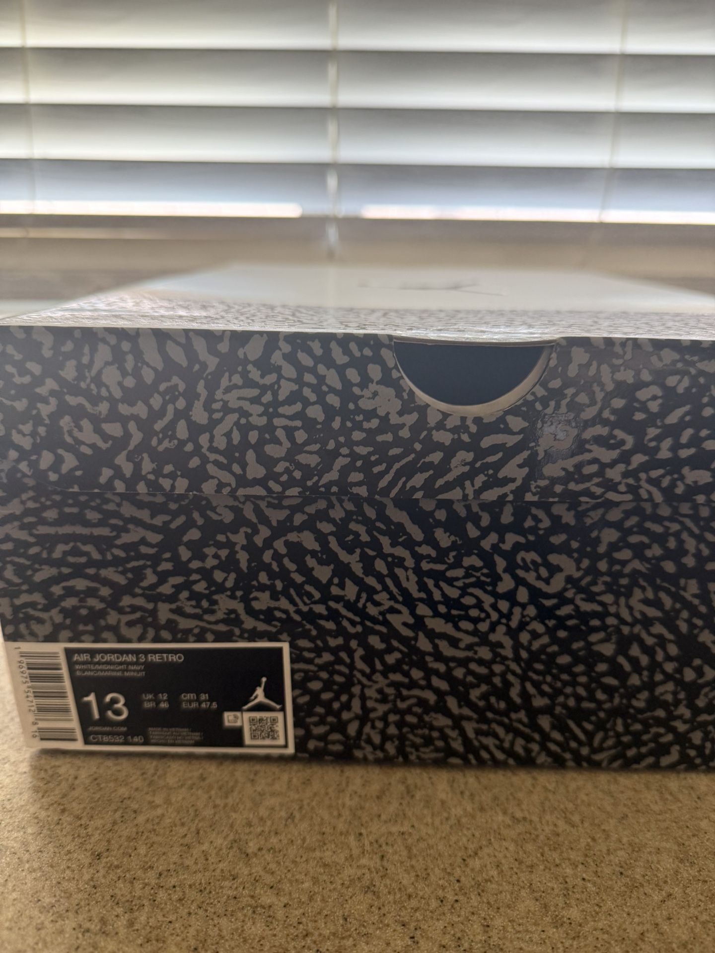 Air Jordan 3 White/midnight Navy Size 13