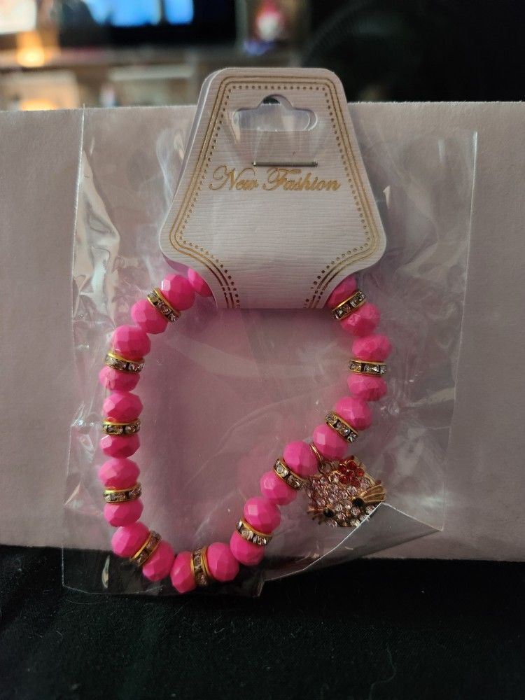 FASHION BRACELET WITH HELLO KITTY