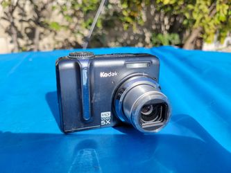 Kodak Easyshare Z1285 Digital Camera 