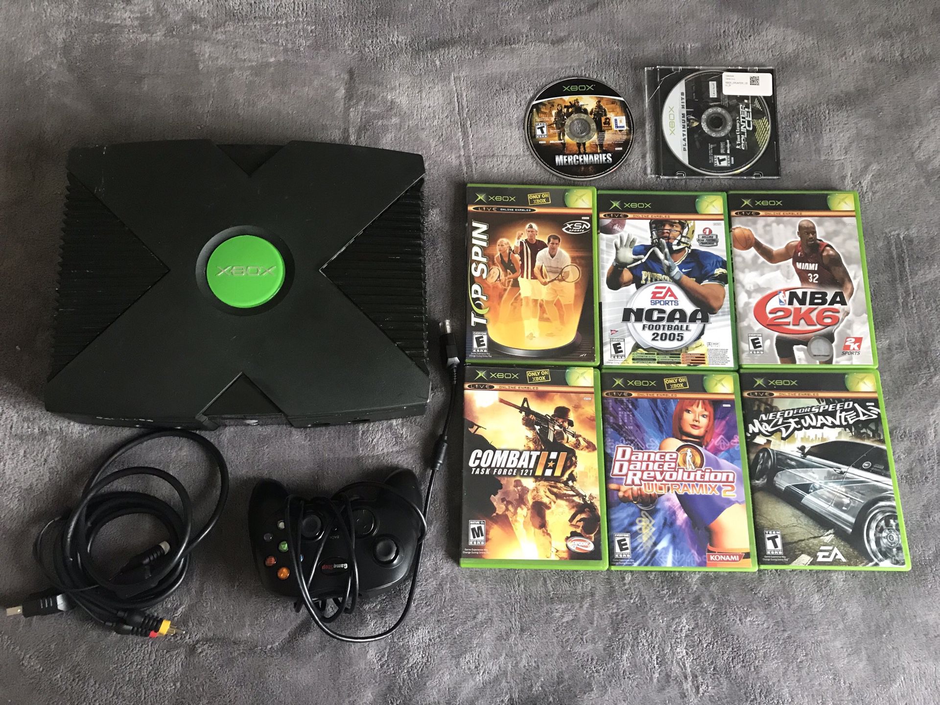 Original Classic Microsoft Xbox Console System 1 Controller Power Cords & 5 Game