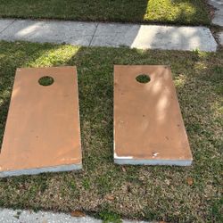  Curb Alert - 2 Sets Of Cornhole Boards