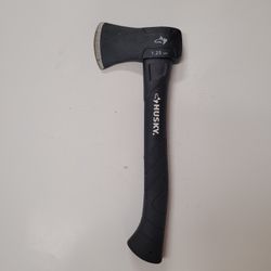 Husky Hachet  with Fiberglass Handle