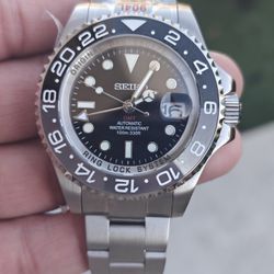 Custom Seiko Bruce Wayne Deepsea Watch 