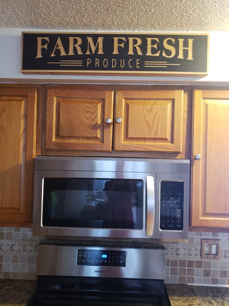 Farm Fresh Produce Wood Sign. Excellent Conditions. 35 1/2 " X 8"