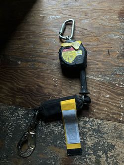 2 dewalt xr 20 v max(   8 FT-x cable class 2 leading edge I otras cosas más