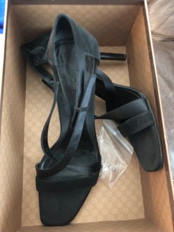 Gucci pumps size 9.5