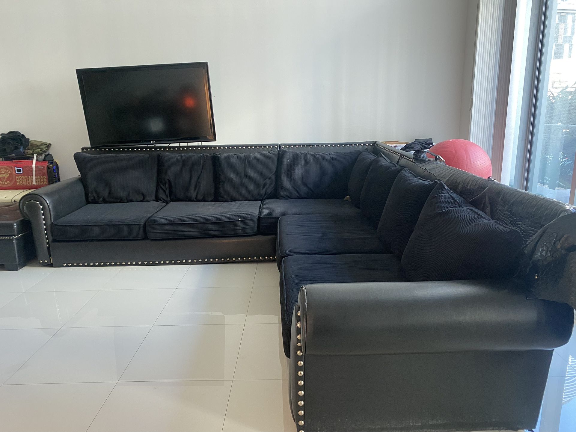 Large L Sofa Set