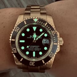 Gold Submariner 