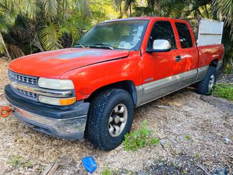 01 Chevy Silverado. Sometimes won’t shift into high gear. Work truck / good tires and decent interior