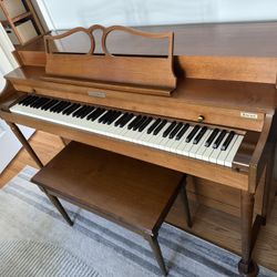 Baldwin Upright Piano