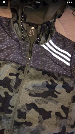 Adidas sweater jacket small