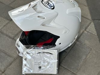 ARAI VX-PRO4 ENDURO ADVENTURE MOTORCYCLE HELMET SIZE XL WHITE