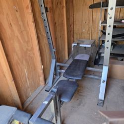Golds Gym Weight Bench