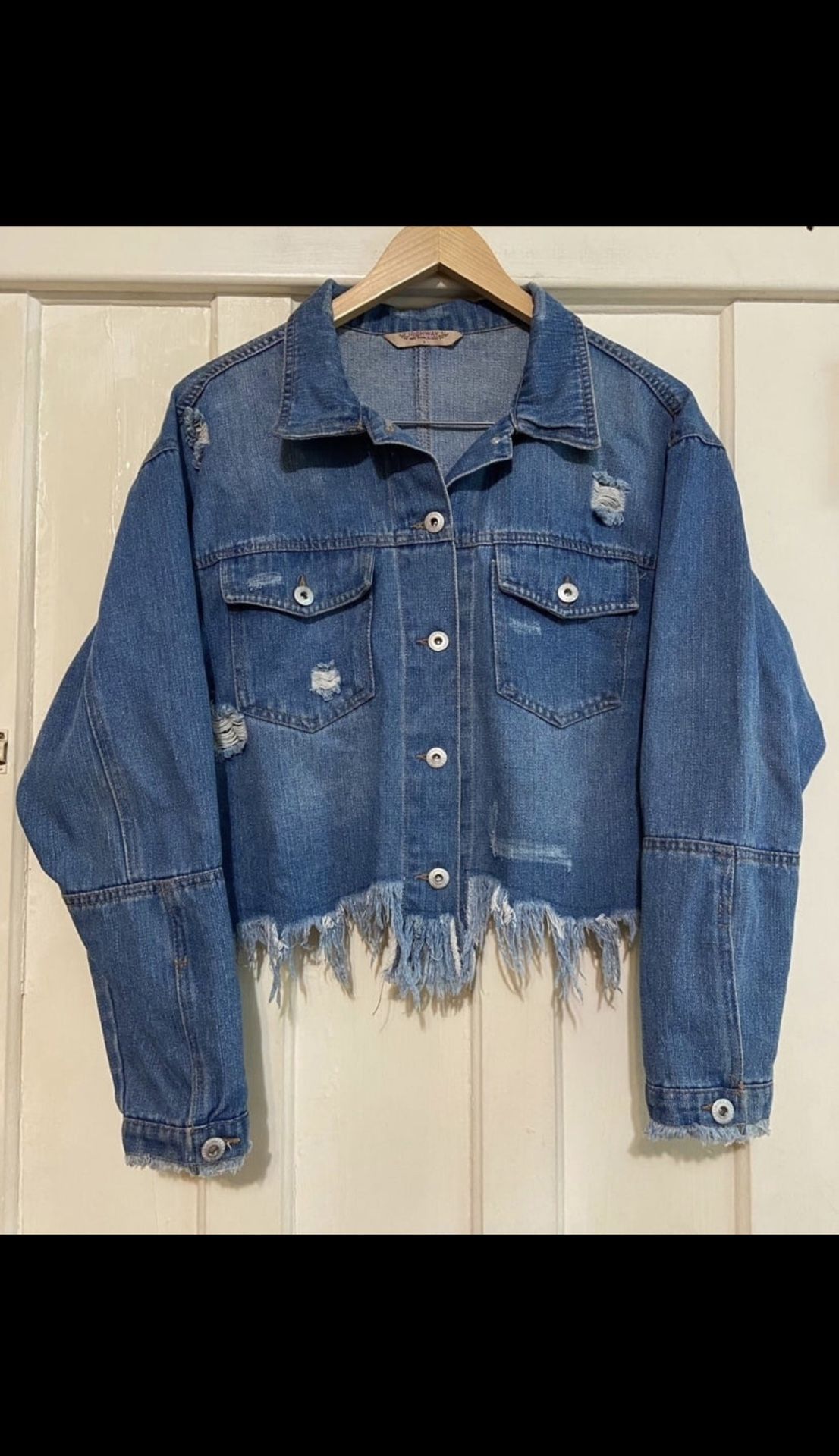 High way jeans women’s distressed cropped jeans jacket large