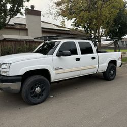 2005 Chevrolet Silverado 2500 HD Crew Cab