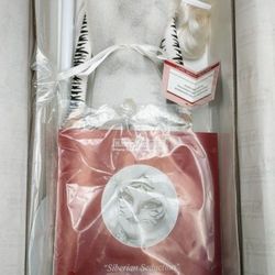 Ashton Drake / Eye of the Tiger / Siberian Seduction Doll.