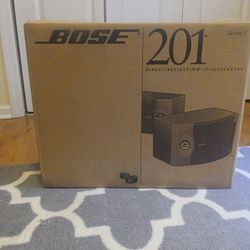 Bose 201  Bookshelf Speakers
