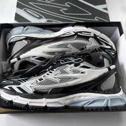 Off White Be Right Back Size 11