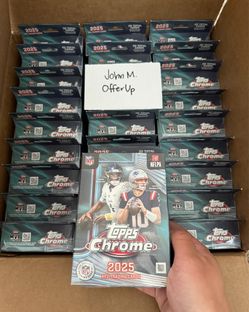 2025 Topps Chrome Football NFL Hanger Box NEW/SEALED x27