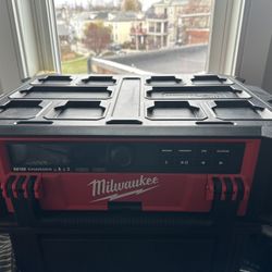 Milwaukee M18 Packout Radio