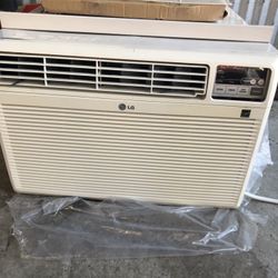 LG Window Unit Brand New 