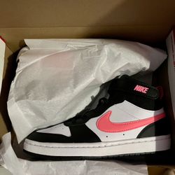Nike Girl