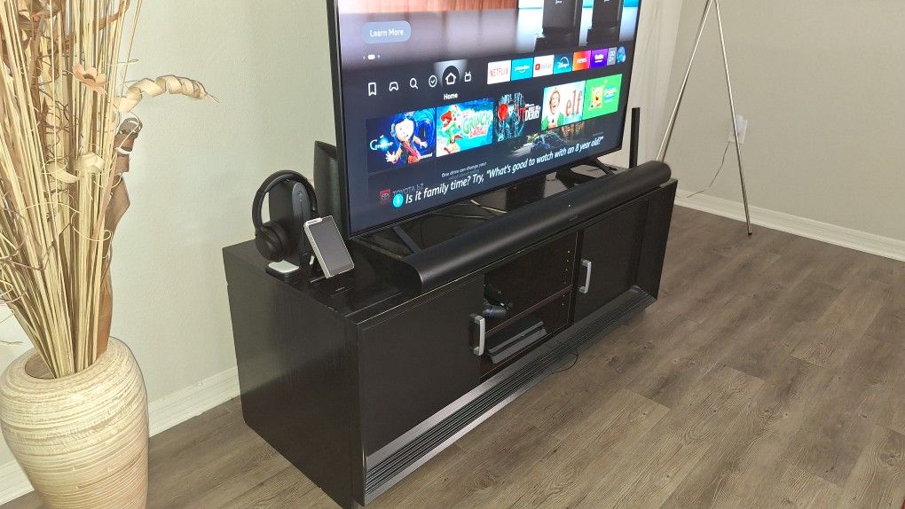 Entertainment Center TV Stand
