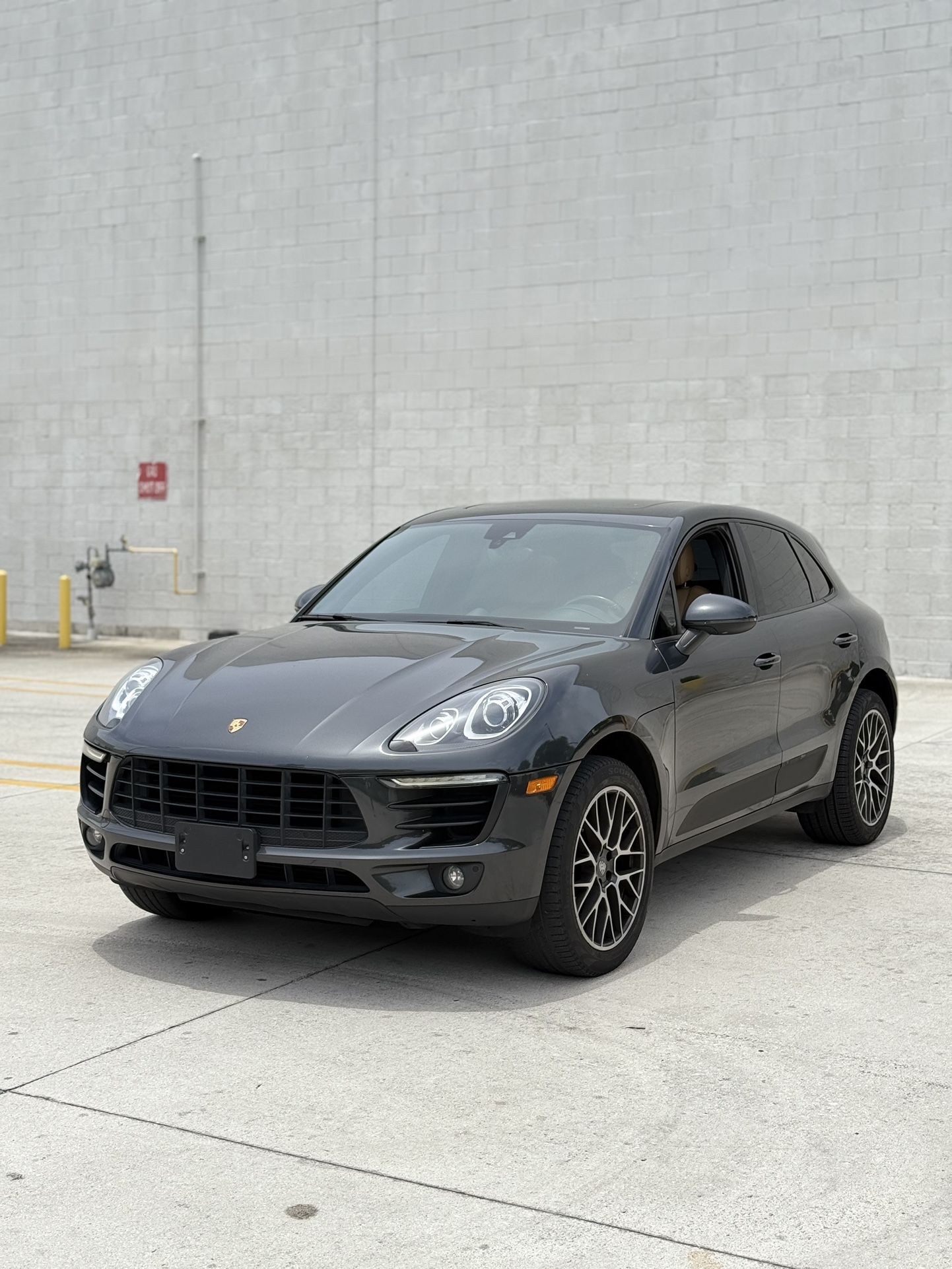2017 Porsche Macan