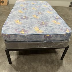 Twin bedframe+ box+matress!