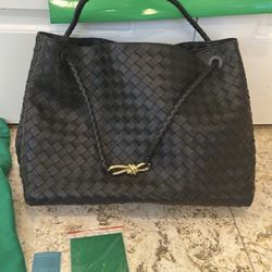 Large Leather Bag 