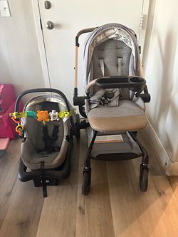 360 rotating stroller and a car  seat comes with it