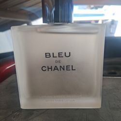 Blew De Chanel