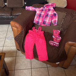 Snow Clothes 3t Shoes 7/8
