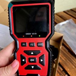 V519 Car Scanner OBD2 Car Fault Diagnosis Tool Engine Fault Code Detector