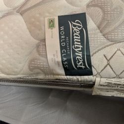 Cal King Bed With Box Frames