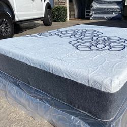 Full Bamboo Cool Gel Memory Foam!!