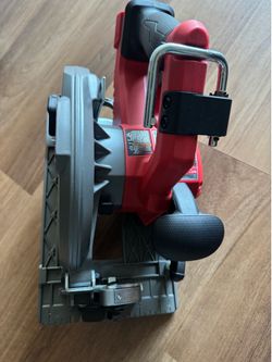 Milwaukee circular saw