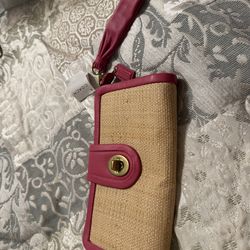 NWT COACH Spring Summer Leather Straw clutch wristlet bag
