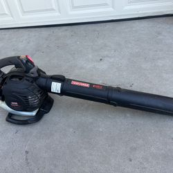 Craftsman Blower 25cc 215 Mph Up To 470 Cfm  In Good Working Conditions 