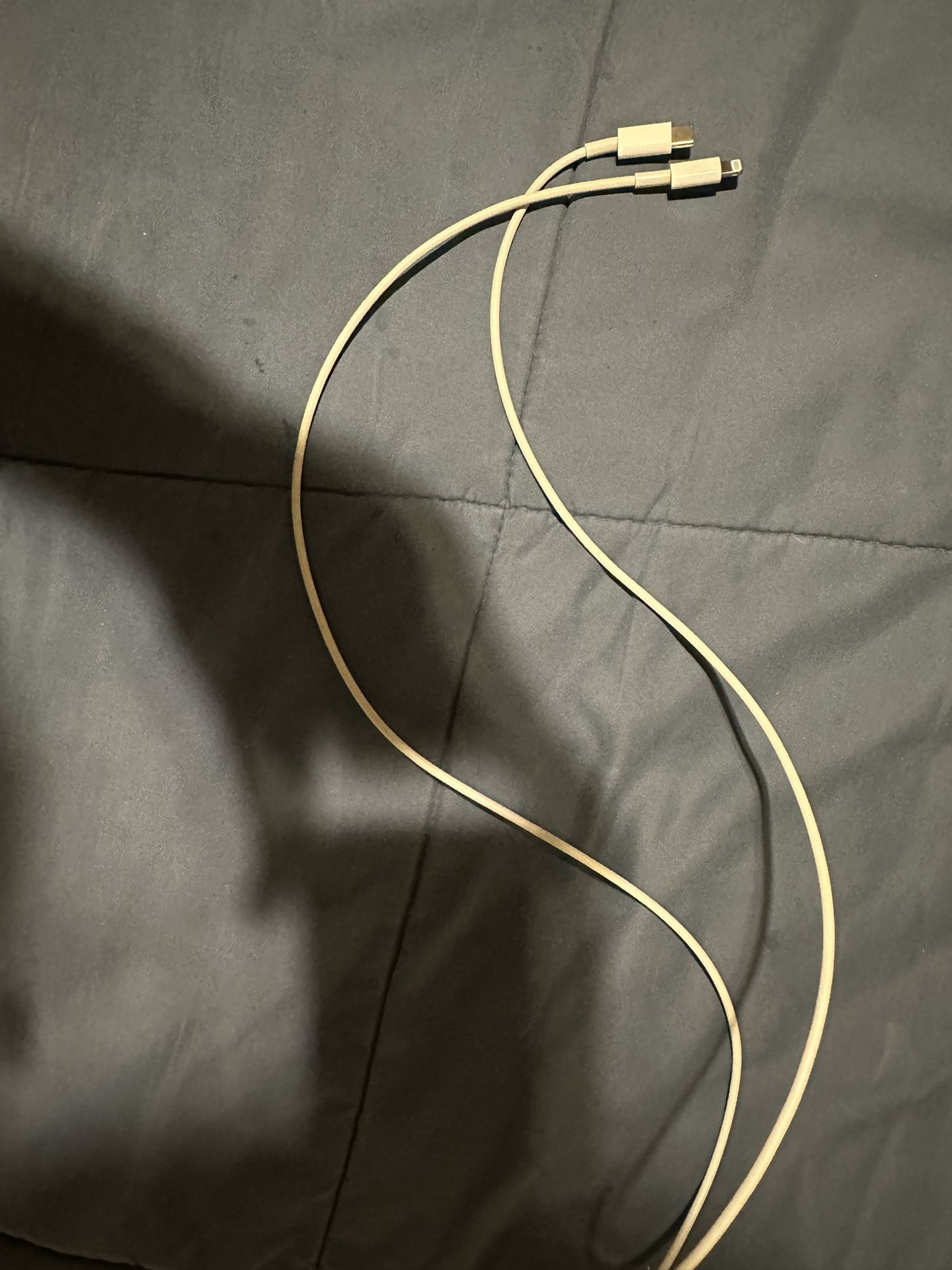 USB-C to Lightning Cable (1 m)