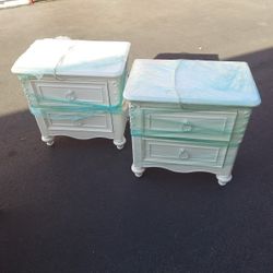 Matching Nightstands With Plug In