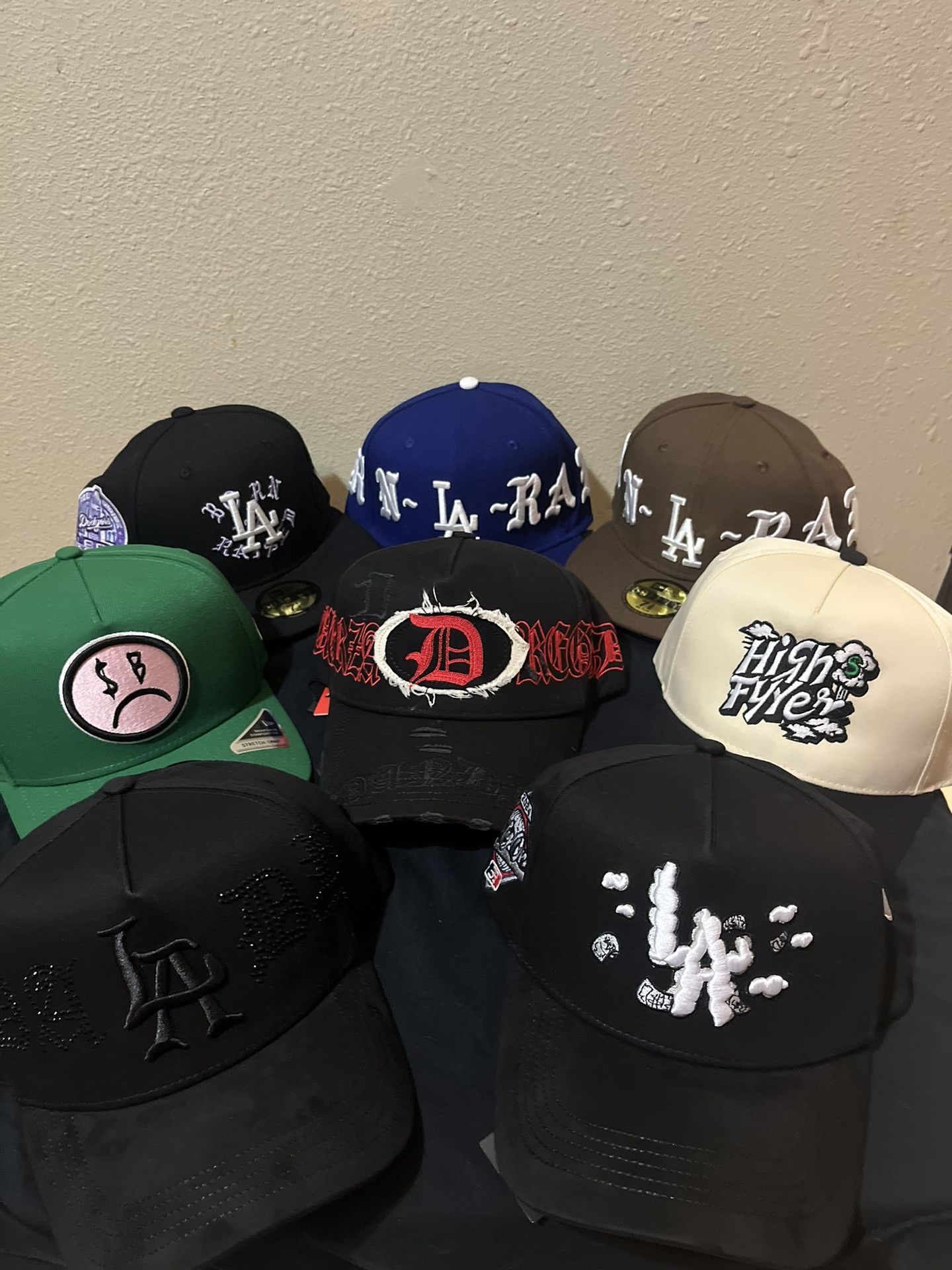 Fitted & Snap Back Hats Ask For Prizes