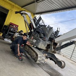 Constructio Ecuipment