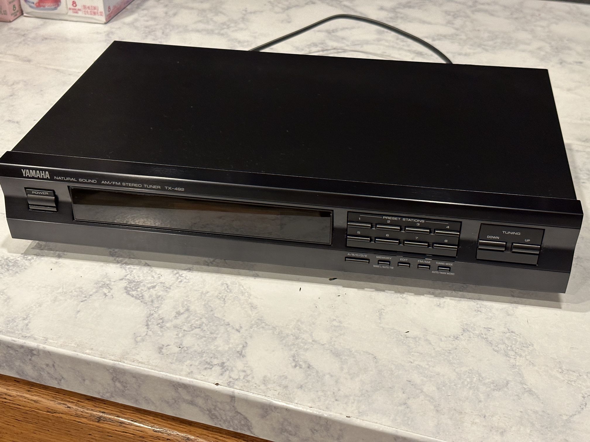 YAMAHA TX-492　美品　高精度デジタルシンセサイザー チューナー YAMAHA TX-492 美品 高精度デジタルシンセサイザー チューナー ヤマハ