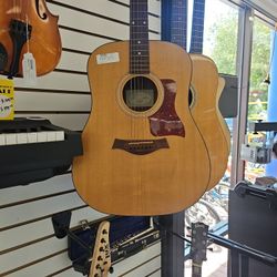 Taylor Guitar