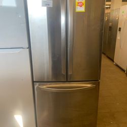 LG LFCST 19.7 cu. ft. French Door Refrigerator 0EN
