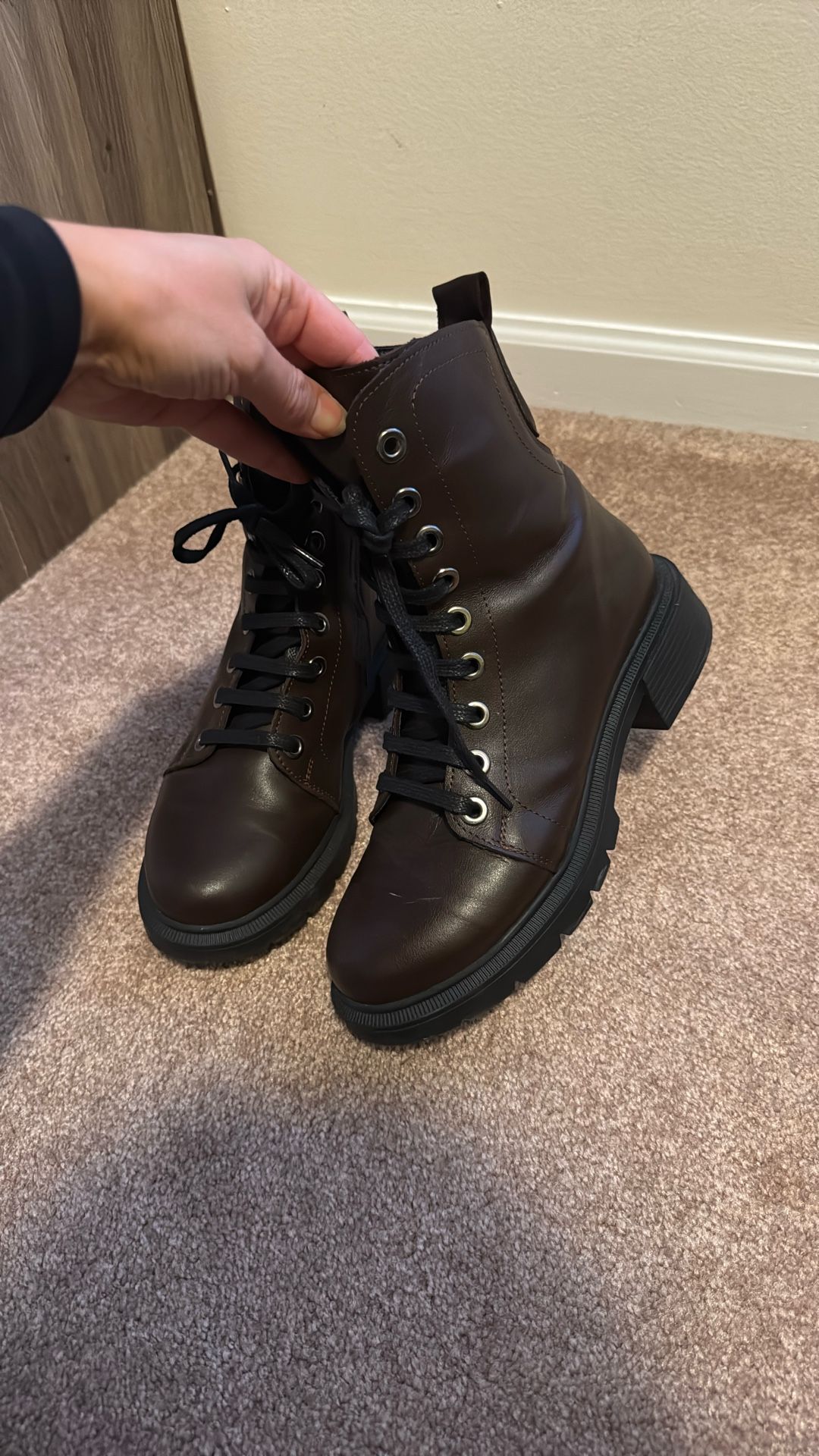 Women Boots Real Fine Leather Size 7.5