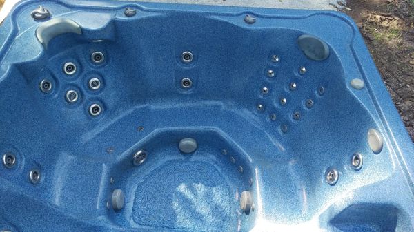 Dr Wellness Hot Tub Spa For Sale In Warren In Offerup